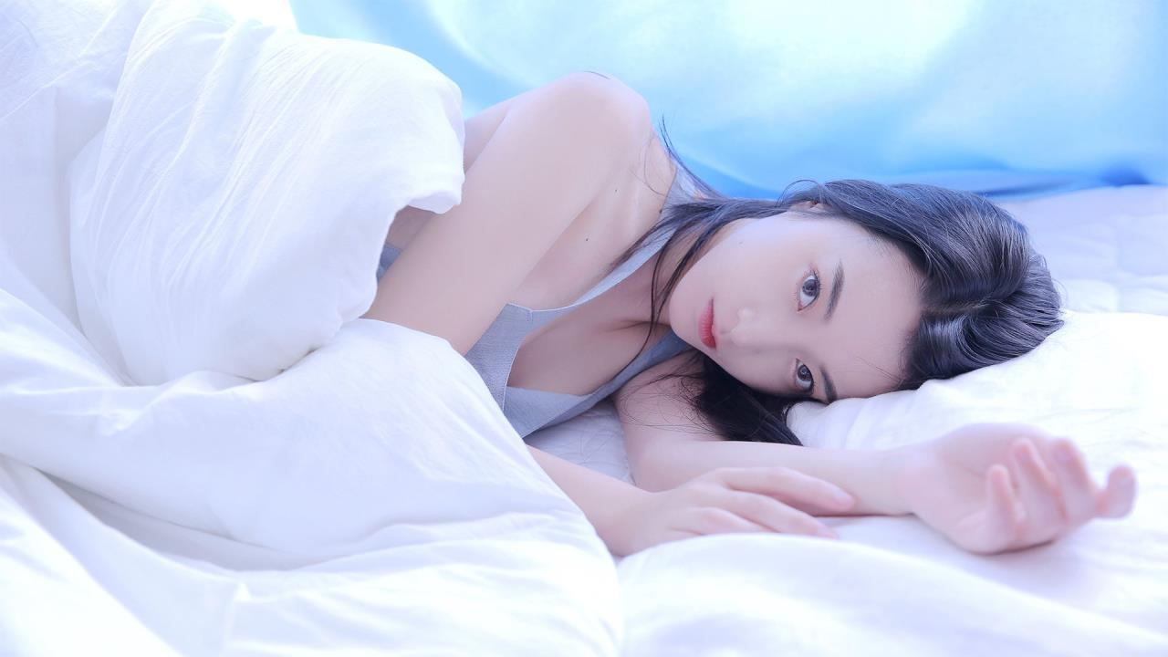 泰拉瑞亚，月光草花盆为何不生长？
