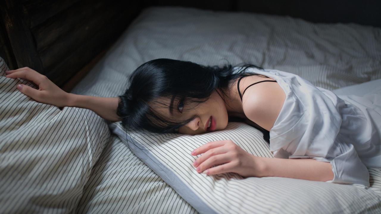 插曲视频完整版免费观看在线播放:  免费在线观看，体验完整插曲的魅力！